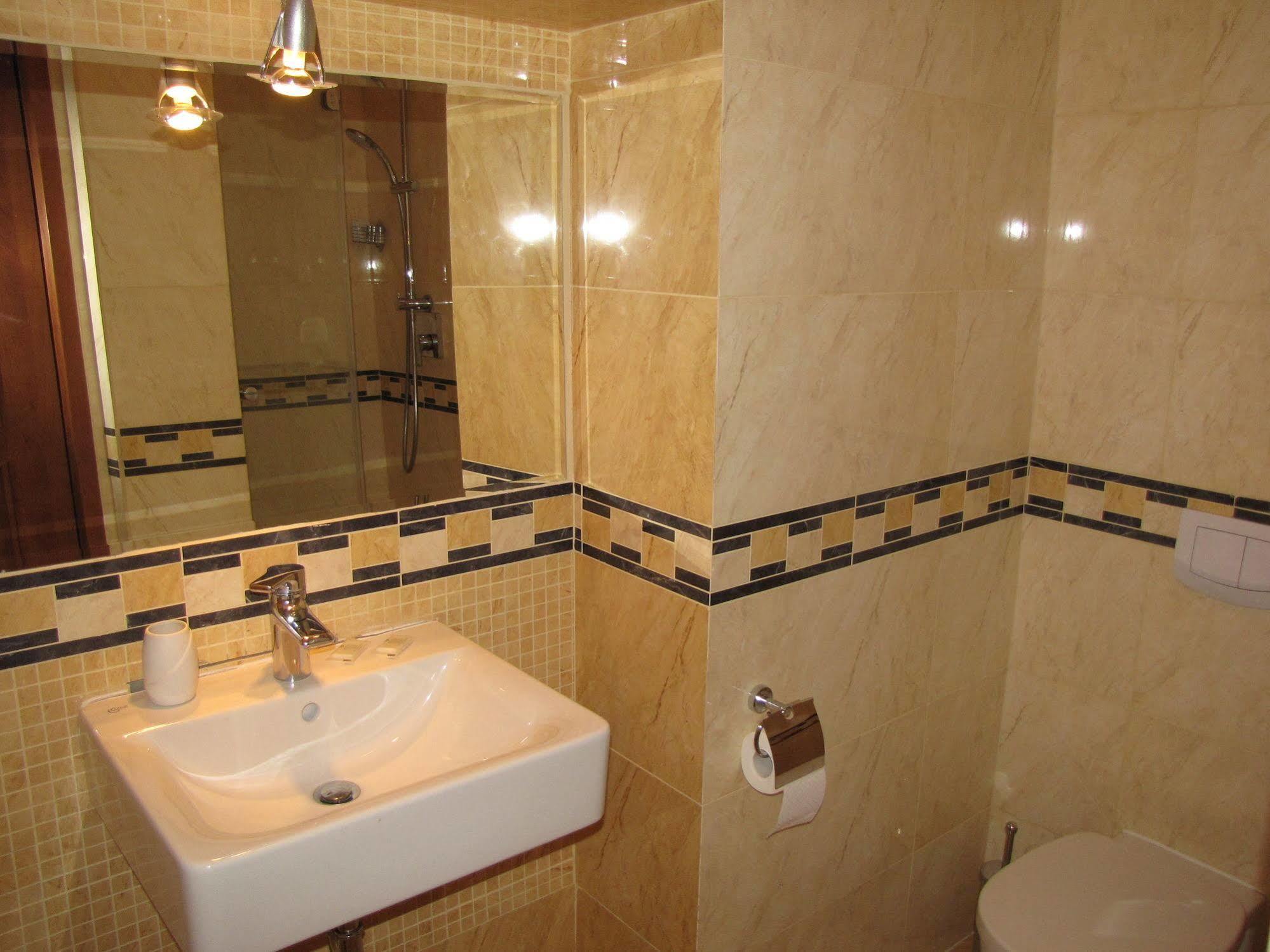 Rezydencja Cleopatra Bed and Breakfast Lublin Eksteriør billede